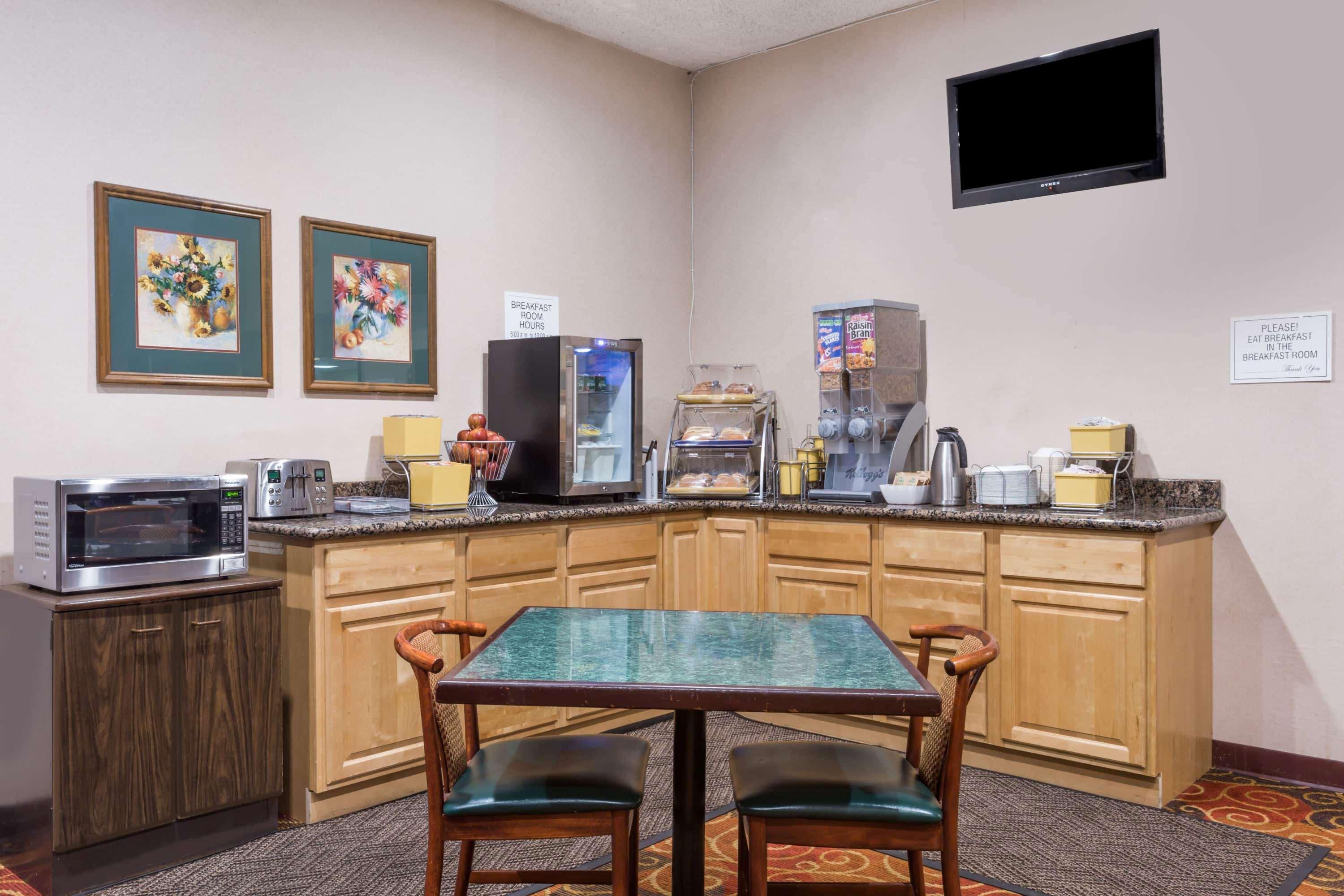 Days Inn By Wyndham Novato/San Francisco Ngoại thất bức ảnh