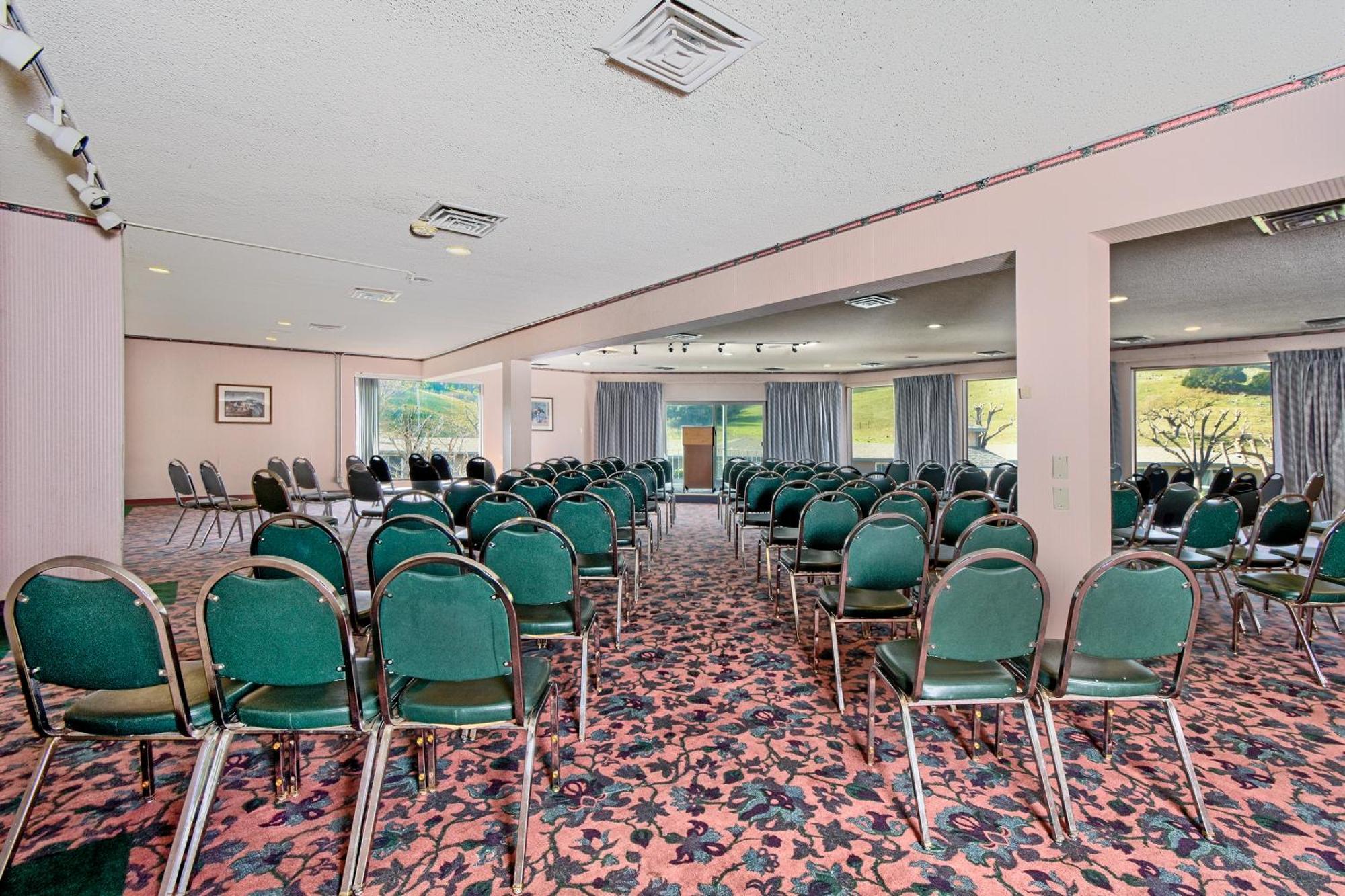 Days Inn By Wyndham Novato/San Francisco Ngoại thất bức ảnh