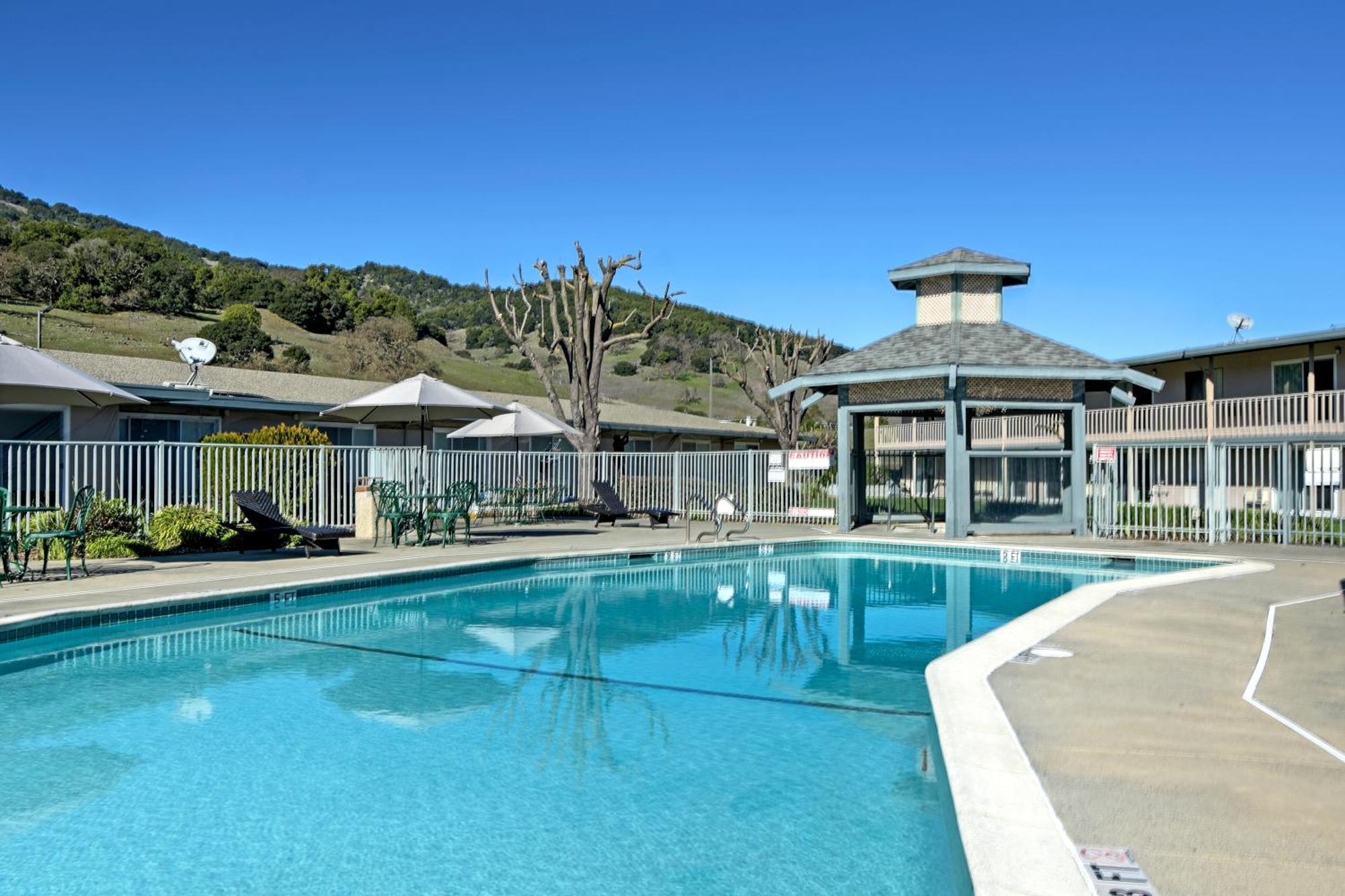 Days Inn By Wyndham Novato/San Francisco Ngoại thất bức ảnh