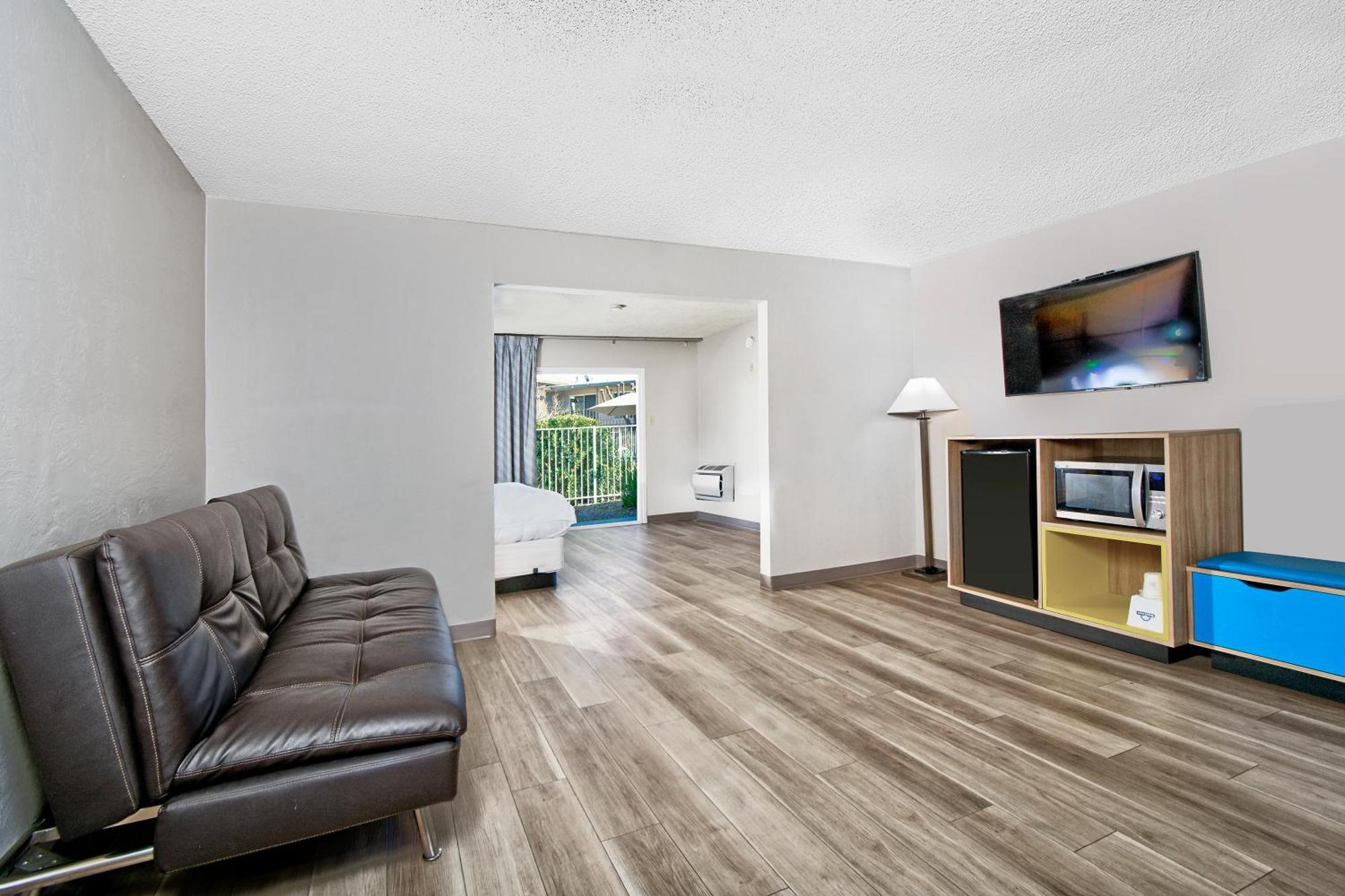 Days Inn By Wyndham Novato/San Francisco Ngoại thất bức ảnh